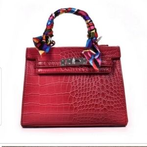 Mini elegant red bags